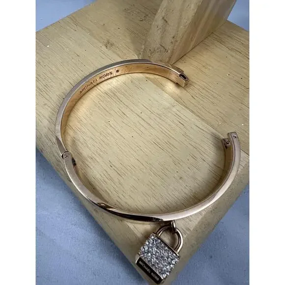 Michael Kors One Size Rose Gold-Tone Bangle Pavé Lock Charm Hinged Chic Modern - Picture 5 of 8
